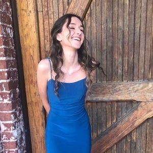 Meet your Posher, Caroline